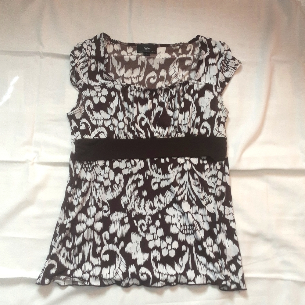 Byline by Ever California  blouse size large, great office wear